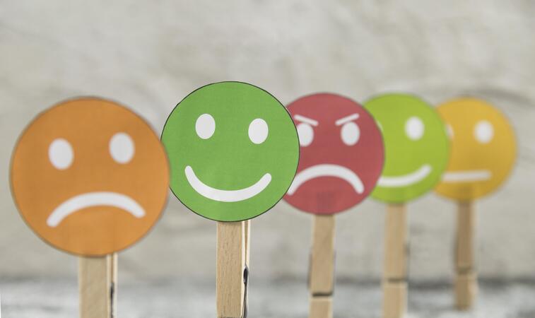 Arrangement With Different Expressions